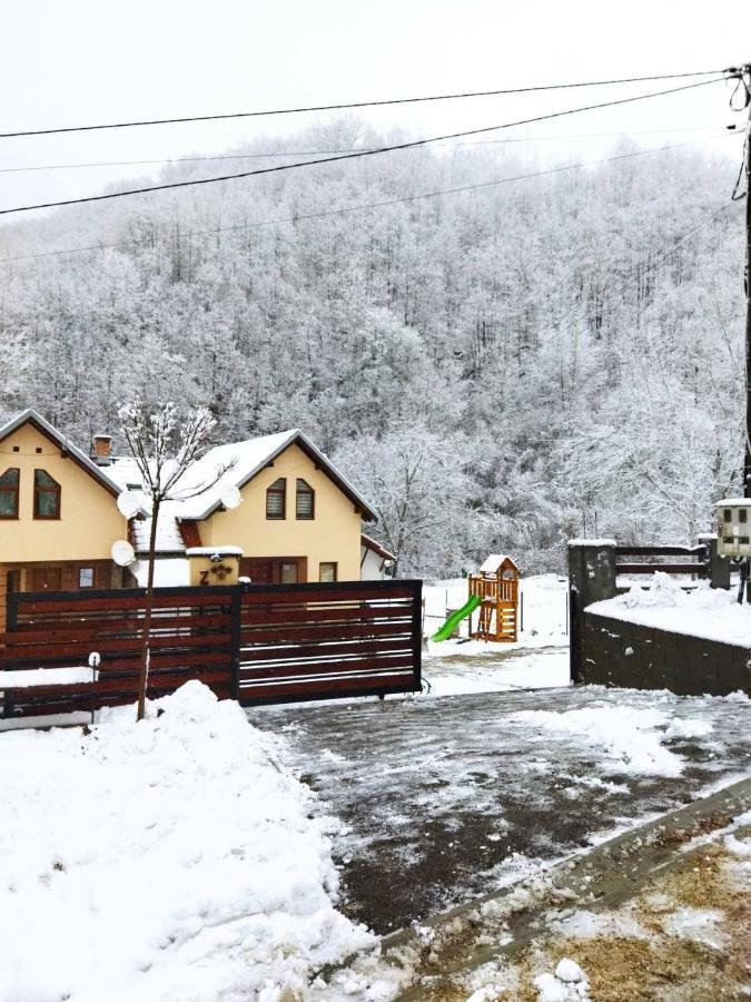Vila Zubor Crni Vrh Exteriör bild